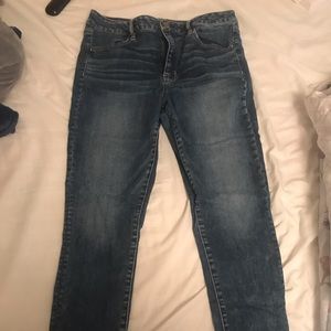 American Eagle High Rise Jegging